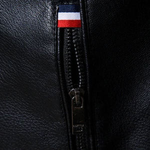 Veste Chauffante Respirante Coupe-Vent Décontractée pour Homme SPORTERIA INDUSTRY en Cuir Véritable à Capuche, Coupe Slim, Fermeture Éclair, Style Automne - Product Image 3