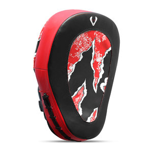 Mitaines de boxe en cuir Venomous Red Viper Curved Focus Pads pour entraînement MMA et Muay Thai, avec grip durable - Product Image 5