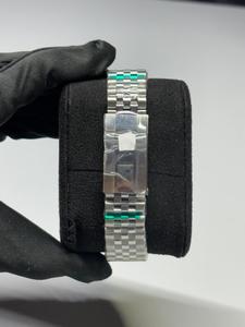 Top High Quality Daily Strong Use Stainless Steel Moissanite Diamond Watch Engraved Smart Stick Black Dial Mixed Ready Stock - Product Image 4