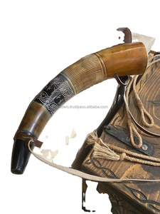 Authentique fait à la main médiéval bataille sifflet buffle corne soufflant trompette anneau en laiton poli Style animal pour Cosplay cadeau - Product Image 3