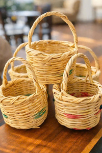 Cesta de Picnic de Bambú Natural Hecha a Mano, Solución Ecológica para Almacenamiento del Hogar - Product Image 4