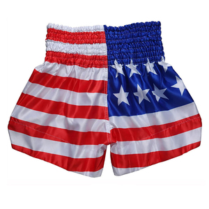 Shorts de boxe en satin personnalisés en gros, impression par sublimation, équipement d'entraînement Muay Thai MMA pour hommes et femmes, shorts de Taekwondo et arts martiaux - Product Image 2