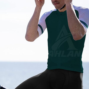 Maillot de cyclisme élégant pour l'extérieur, coupe athlétique, pour une performance optimale - Product Image 4