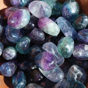 Piedras caídas de cuarzo natural pulido al por mayor, piedras preciosas de ágata de cristal amatista y decoración - Product Image 2