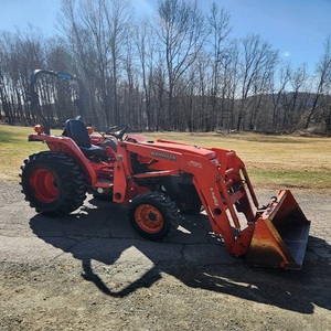 Tractor Kubota L3400 con Motor Diésel, Caja de Cambios Automática, Dirección Asistida - Tractor de Uso Agrícola de Alta Resistencia al Mejor Precio - Product Image 6