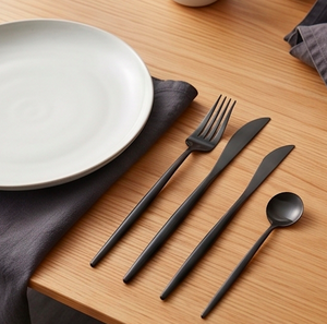 Ensemble de couverts en acier inoxydable noir mat, design minimaliste, passe au lave-vaisselle, couverts de mariage, fourchette, couteau, cuillère, cuillère à café - Product Image 3