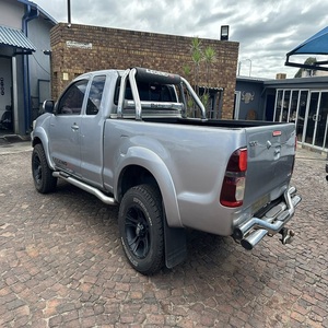 Toyota Hilux Pick-up, Histoire impeccable, peu utilisée, entièrement bien entretenue, documents complets, aucun problème mécanique caché - Product Image 1