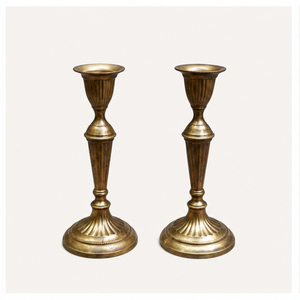 Lot de 2 bougeoirs coniques en laiton antique, supports de bougies vintage en métal pour centre de table de mariage, décoration de maison de style ferme - Product Image 1