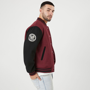 Veste universitaire de haute qualité pour hommes et logo personnalisé, veste universitaire tendance avec logo brodé personnalisé pour homme - Product Image 2