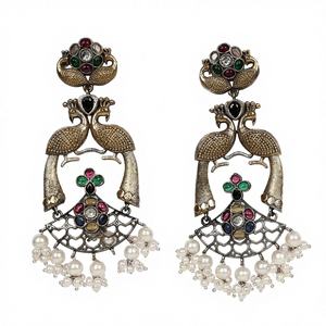 Pendientes Colgantes Bohemios de Animal con Diseño de Pavo Real en Dos Tonos y Baño de Oro, con Múltiples Piedras, Regalo para Ella - Product Image 1