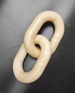 Décoration murale moderne en résine acrylique faite à la main, chaîne articulée personnalisée, la plus adorable pour la maison, pour l'exportation mondiale, à suspendre dans votre pièce - Product Image 4