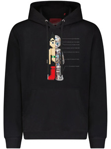 เสื้อฮู้ดกราฟิกหุ่นยนต์สีดำ ชื่อทางเลือก: * เสื้อฮู้ดสตรีทแวร์ลายหุ่นยนต์เทคโนโลยี * เสื้อฮู้ดลายกราฟิกแนวอนาคต * ทรงโอเวอร์ไซส์ - Product Image 1