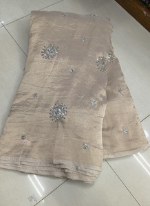 ผ้าทอเนื้อหนาประดับลูกปัดคุณภาพพรีเมียม สำหรับงานออกแบบเสื้อผ้า ผ้าทอเนื้อหนาประดับลูกปัดสำหรับงานออกแบบเสื้อผ้าผู้หญิง ขายส่ง - Product Image 2