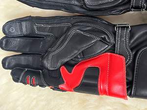Gants de moto en cuir premium, qualité supérieure, rouge et noir, protection des phalanges en carbone, manchette longue, pour la course sur circuit - Product Image 3