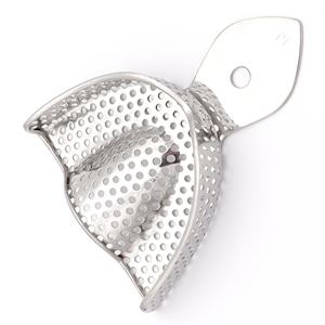 Bandejas de Impresión Dentales de Acero Inoxidable, Fabricación Personalizada OEM, Venta al por Mayor, Aprobadas por la CE, Mandíbula Superior, Talla M - Product Image 4