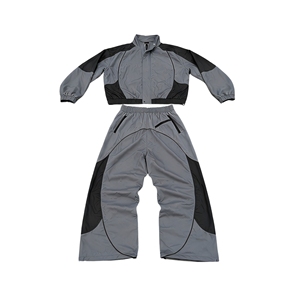 Chaqueta y Pantalones Deportivos Personalizados con Logotipo para Hombre, Chaqueta Cortavientos Ligera de Nailon, Ropa Deportiva Transpirable y Ecológica para Entrenamiento al Aire Libre - Product Image 2