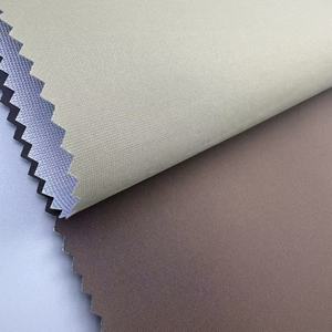 <span class=keywords><strong>Tissu</strong></span> polyester « Stormer » (180 GSM) en stock, un matériau composite structuré 3-en-1 adapté à l'utilisation dans les vêtements de montagne - Product Image 6