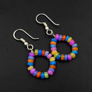 Pendientes de Ópalo Etíope Multicolor Natural, Plata de Ley y Oro - Product Image 6
