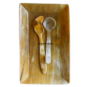 Plateau carré fait main au design élégant, idéal pour servir les aliments, plateau de service en corne bleue de haute qualité - Product Image 5