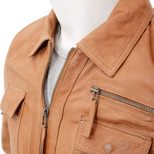 Veste en cuir décontractée pour homme avec un design épuré et simple, finition douce, imperméable et écologique, logo sur le devant - Streetwear quotidien - Product Image 6