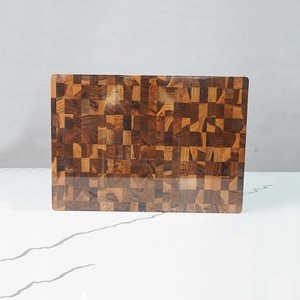 Planche à découper rectangulaire en bois à grain apparent avec motif mosaïque, antidérapante, pour cuisine - Product Image 2