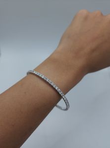 Brazalete de Oro de 18K con Diamante Cultivado en Laboratorio de 4.20 CT, Certificado por IGI, para Mujer |   Joyería de Lujo para Bodas y Fiestas - Product Image 1