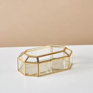 Boîte à bijoux en verre géométrique avec cadre en métal doré, organisateur de présentation, étui de rangement transparent pour la décoration de la maison - Product Image 2