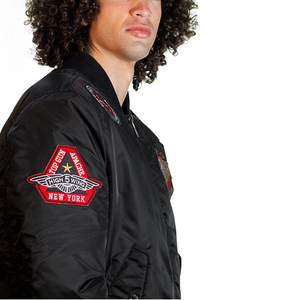 Chaqueta Bomber de Algodón Personalizable para Hombre - Exterior de Fibra Natural Transpirable con Núcleo Aislante Suave - Ropa Urbana a Medida - Product Image 4