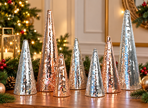 Árbol de Navidad Decorativo con Espejo Dorado Rosa, Mosaico, Adorno Festivo Moderno y Glamuroso para Mesa o Repisa - Product Image 3