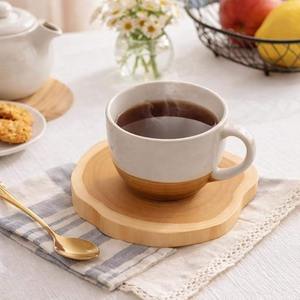 Sous-verres en bois personnalisés de haute qualité pour hôtels, complexes hôteliers et restaurants, avec option de promotion de marque, disponibles à bon prix - Product Image 3