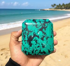 พลอยเทอร์ควอยซ์รูปทรงสี่เหลี่ยมผืนผ้าแบบอุ่น ราคาขายส่งจากอินเดีย มีจำหน่าย คริสตัลรูปทรงข้าวหลามตัดสำหรับบำบัดรักษา แกะสลักลายเพชร เหมาะสำหรับเป็นของขวัญสำหรับการทำสมาธิ - Product Image 4