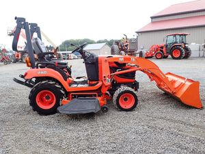 2016 BX2370 Tractor 210HP 4WD Gear Drive Premium Export Ready Equipment Heavy Duty Bulk Supply Texas Origin - Product Image 6