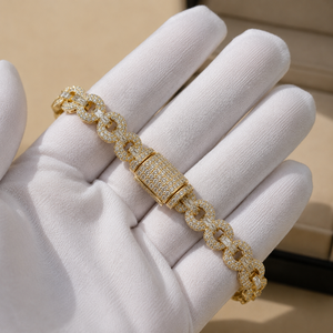 Pulsera de Cadena con Diamantes Redondos Engastados, Oro Amarillo Vermeil de 14K, Micro Pavé de Moissanita, Joyería Hip Hop, Accesorio de Moda - Product Image 3