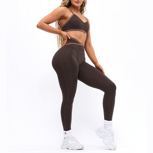 Ensemble de yoga pour femmes, taille haute, en spandex et polyester, sans couture, avec crop top dos nageur à col en V et leggings longs, tenue d'entraînement deux pièces - Product Image 6