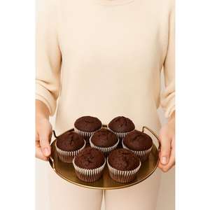 Adorable bandeja de metal para chocolate, ideal para servir dulces de primera calidad en reuniones familiares, bodas y momentos festivos. - Product Image 3