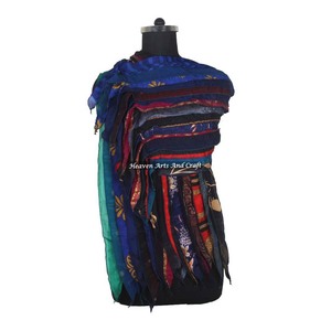 Écharpes longues rayées vintage en poly-soie recyclée, 15 bandes multicolores, pour femmes, style designer, cadeau tendance, vente en gros - Product Image 2