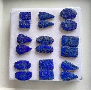 Pendentif en Lapis Lazuli Naturel de Qualité Supérieure, Paire de Cabochons Polis Formes Mixtes, Pierres Précieuses en Vrac, Quartz, Tailles Personnalisables - Product Image 1