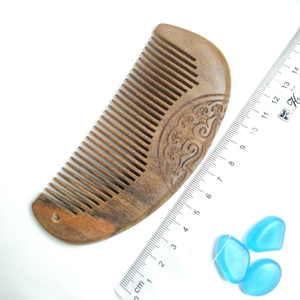 Peigne à cheveux en bois naturel de neem, peigne démêlant fait à la main, peigne à barbe, outil de coiffure écologique, peigne de massage du cuir chevelu - Product Image 4