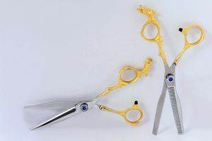 Tijeras de peluquería de acero inoxidable con mango de diseño de dragón, tijeras profesionales para barberos, estilo dragón - Product Image 2