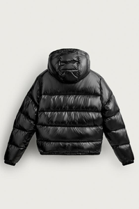 Chaqueta acolchada negra con capucha unisex, abrigo informal de invierno con relleno de plumón, cierre de cremallera, longitud corta, resistente al viento, corte regular. - Product Image 2