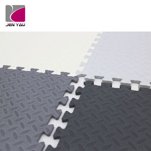 Azulejos entrelazados de EVA inodoros aprobados por UKAS, 60x60cm, 10mm, absorción de golpes para gimnasio en casa, área de entrenamiento, colores personalizados - Product Image 4