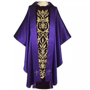 Robes de Chœur et de Clergé sur Mesure de Haute Qualité pour Églises : Chasubles, Vêtements Liturgiques et Toges d'Évêque – Vente en Gros - Product Image 1