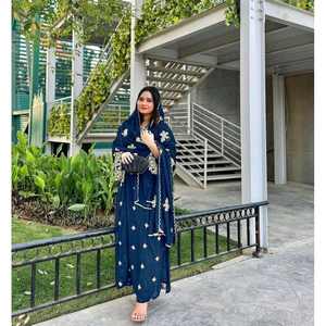 Top y pantalón de trabajo con secuencia bordada Georgette elegante con cielo Dupatta - Product Image 1