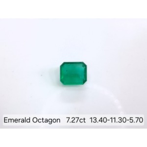 Venta al por mayor de piedra preciosa suelta de esmeralda natural con corte octogonal de 7.27 ct, piedra verde para la elaboración de joyería fina. - Product Image 1