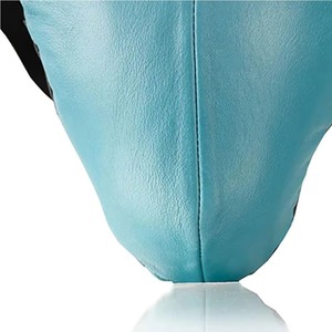 Protection de Cuisse Haute Qualité en Cuir Durable pour Hommes – Conception Optimale pour Boxe, Judo, Taekwondo – Personnalisation du Logo Disponible – Offre Spéciale - Product Image 4