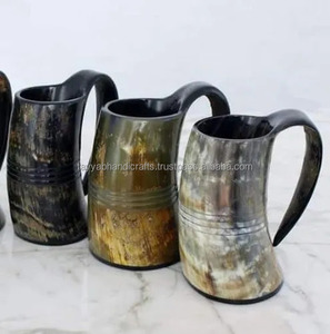 Tasse à boire artisanale en corne de buffle naturelle avec sculpture animale et religieuse - Product Image 4