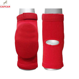 Rodillera de protección ligera y transpirable con carcasa exterior duradera y cojín interior suave. - Product Image 2