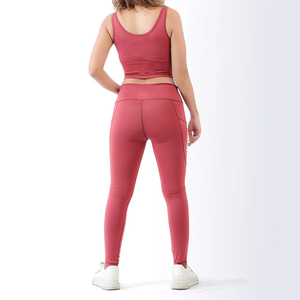 Conjunto de yoga sin costuras para hombre, de secado rápido, ligero, para gimnasio, fitness, deportes, correr, entrenamiento, con cinturón, encaje y pedrería. - Product Image 2