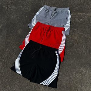 Pantalones Cortos Multicolor con Rayas Blancas, Ropa Casual Urbana, Ligeros, Transpirables y Cómodos, Moda de Verano para Hombre y Mujer - Product Image 1
