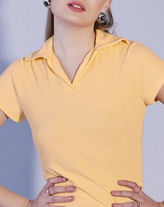 Vestido ajustado de manga corta premium con cuello redondo, minivestido de punto, producción OEM - Product Image 2